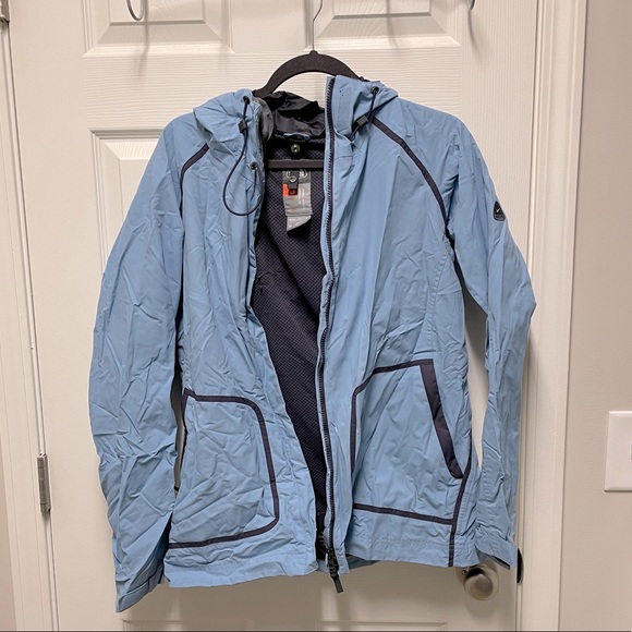 Nike ACG Rain Jacket - Picture 1 of 5